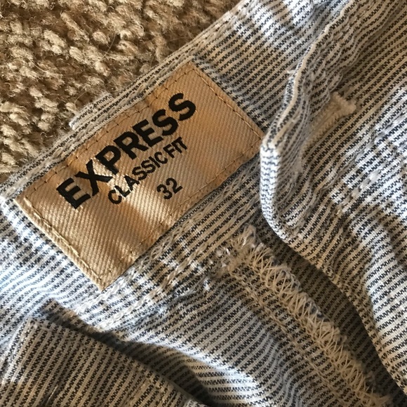 3 Nice pairs of men’s 32/33 shorts - Picture 3 of 5